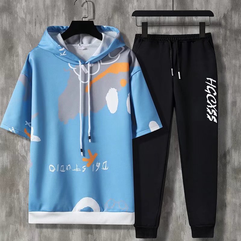 الجديد في هوديس وبلوزات ملابس  - مراجعة Winter Clothing Essential وسعره