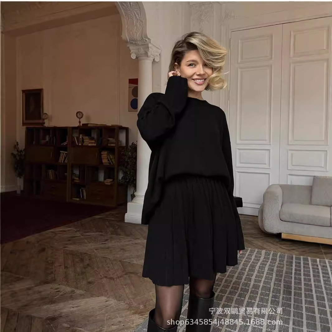 الخريف بلون سترة ذات عنق دائرى - مراجعة Winter Clothing Gear وسعره