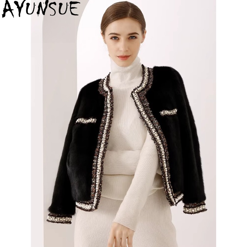 معطف فرو المنك الأرجواني من AY - مراجعة Winter Clothing Label وسعره