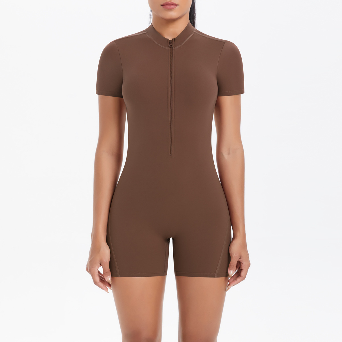 بدلة رياضية نسائية بأكمام قصير - مراجعة Winter Clothing Logos وسعره